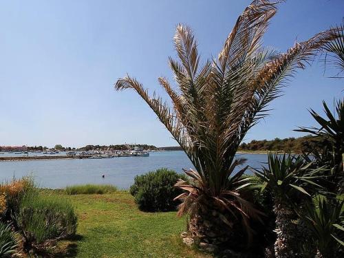 Apartment Sea Side6