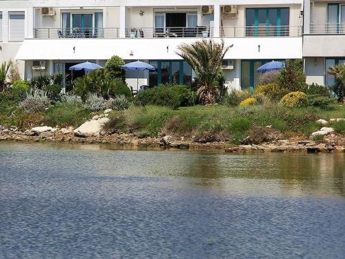 Apartment Sea Side6