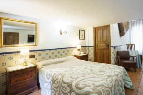 Hotel Rural Albamanjon