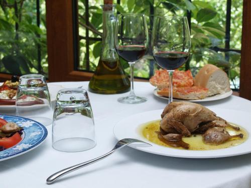 Hotel Rural Albamanjon
