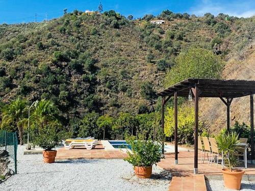 Luxurious Villa In Arenas With Pool
