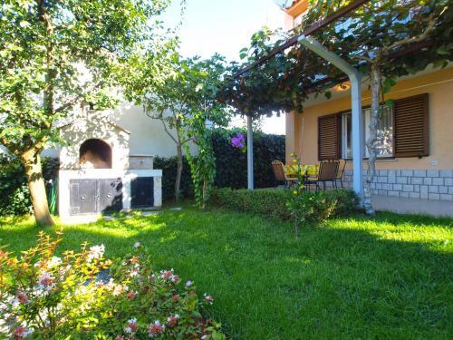 Apartment Nevenka 1482