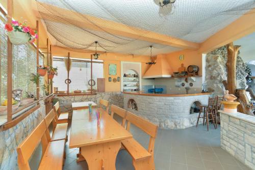 Apartments Vrcevan 811