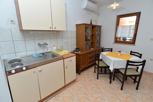 Apartments Blue 324