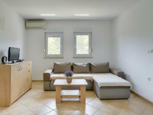 Apartment House Dundo