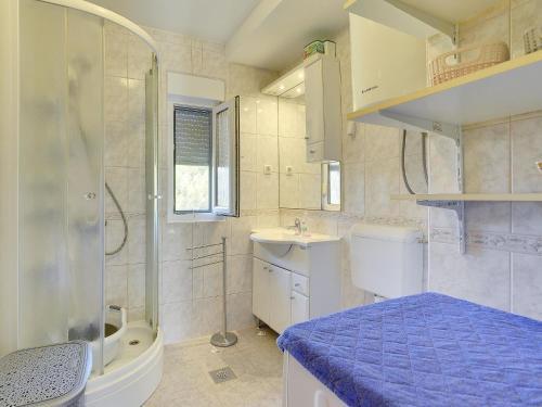 Apartment House Dundo