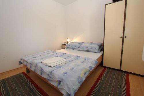 Apartment Bobins