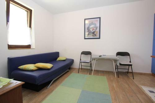 Apartment Bobins
