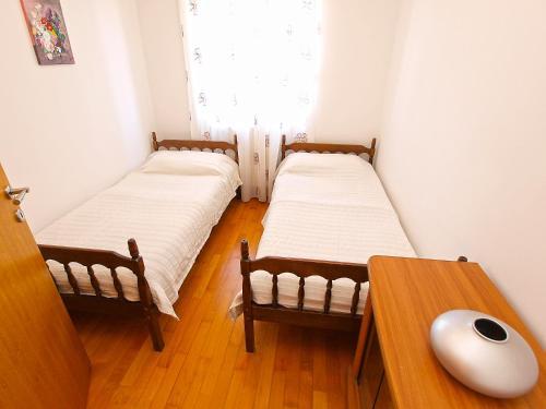 Apartments Munida 734