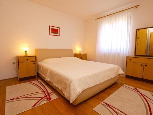 Apartments Munida 734