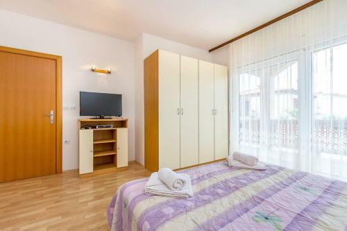 Apartments Nevija