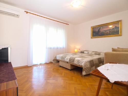 Apartments Marija 1638