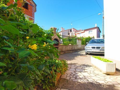 Apartments Marija 1638