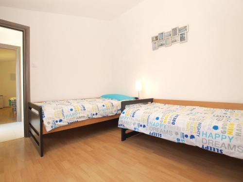 House Doris 1559