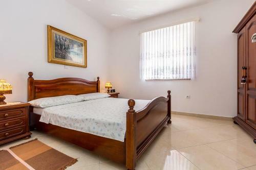 Apartments Marich