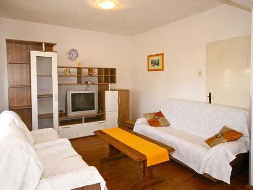 Apartment Danica