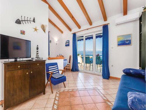 Two-bedroom Apartment In Medveja