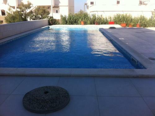 Hostal Quadruple Room Metajna 15142d