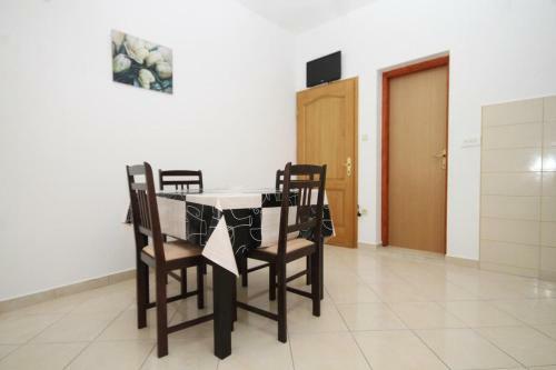 Apartment Metajna 6503h