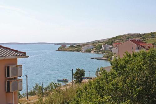 Apartment Metajna 6351e