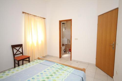 Apartment Metajna 6336c