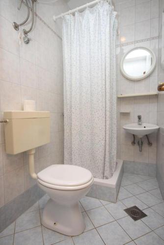 Hostal Triple Room Metajna 6378b