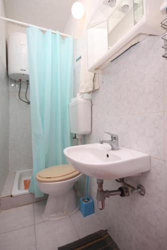 Hostal Rooms By The Sea Metajna (pag) - 6496