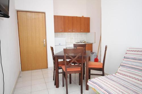 Apartments By The Sea Metajna (pag) - 6336