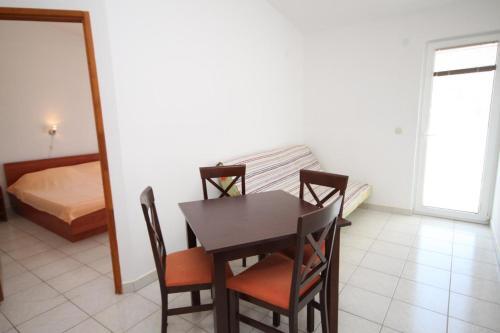 Apartments By The Sea Metajna (pag) - 6336