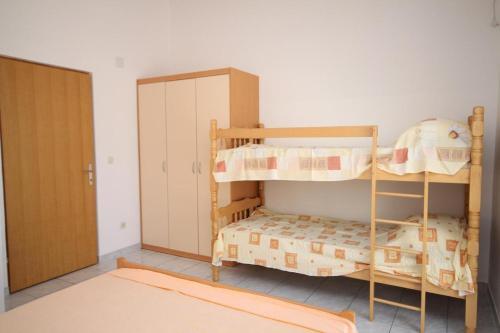 Apartments By The Sea Metajna (pag) - 6336