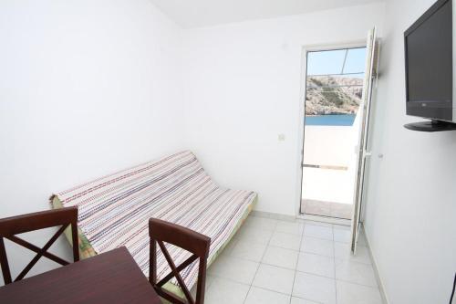 Apartments By The Sea Metajna (pag) - 6336