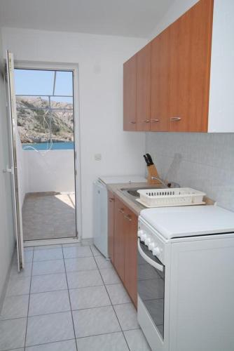 Apartments By The Sea Metajna (pag) - 6336