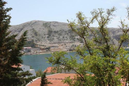 Hostal Quadruple Room Metajna 6487g
