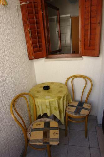 Hostal Guest House Lara