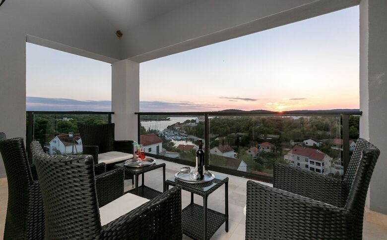 Hostal Villa Toma