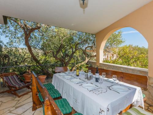 Holiday Home Villa Bravura