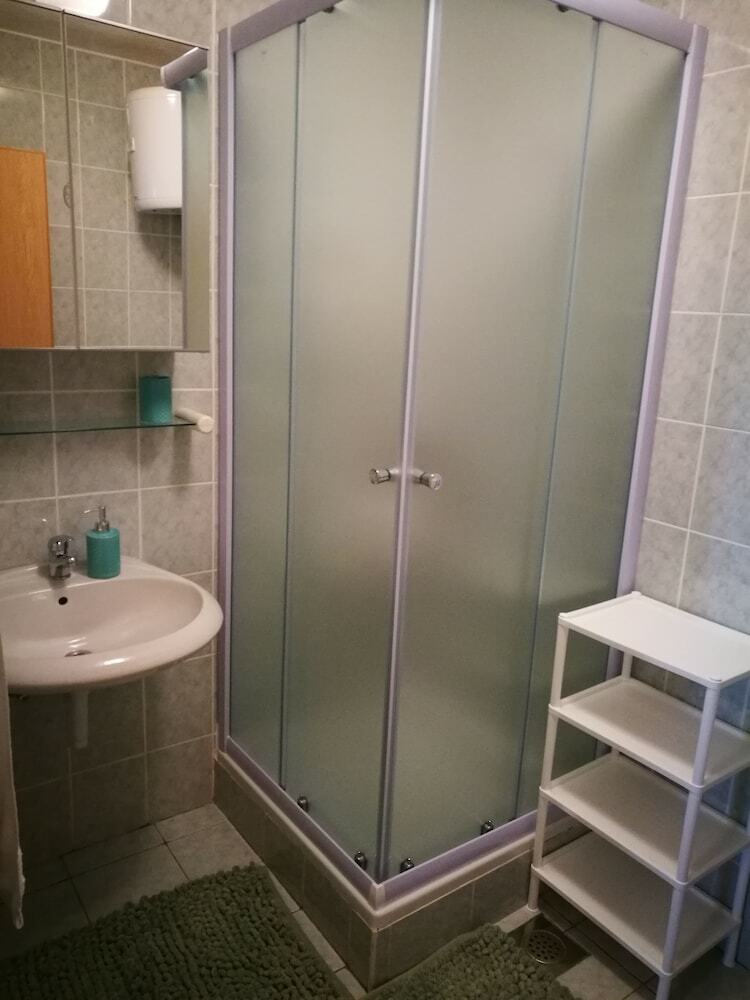 Apartments Ivan?i?