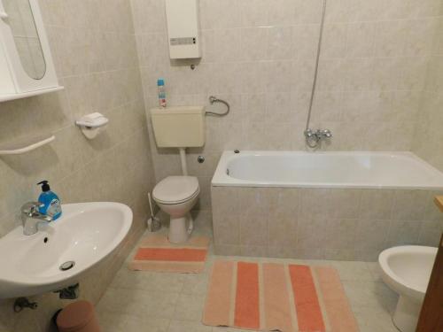 Apartment Pisak 13716b
