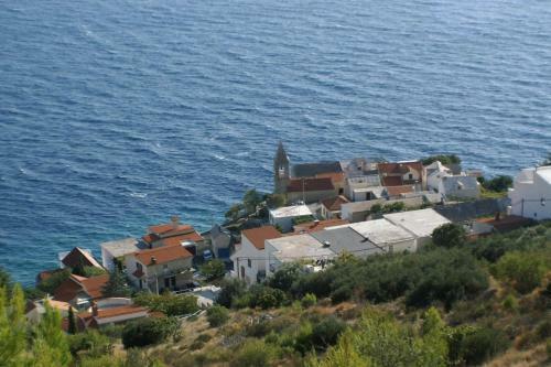 Apartments With A Parking Space Pisak (omis) - 4281