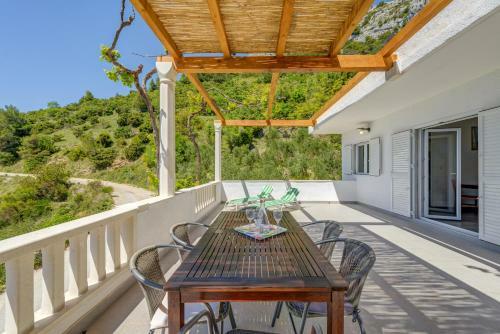 Adria House