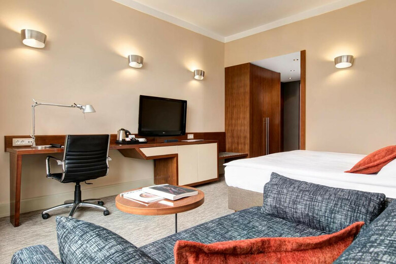 Eurostars Uhotel