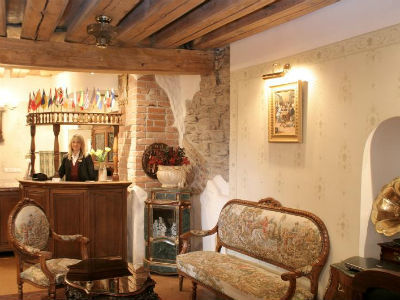 Hotel Olevi Residents