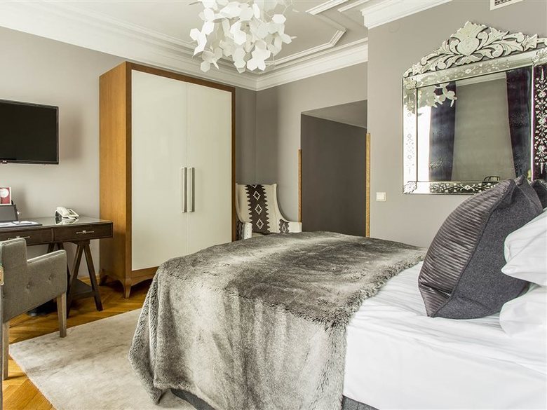 Hotel St Petersbourg