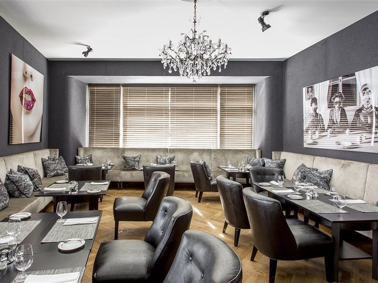 Hotel St Petersbourg