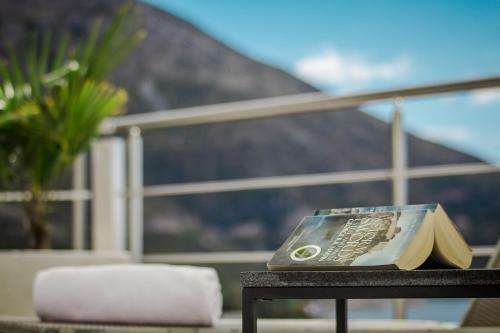 Beautiful Sea View Apartment