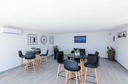 Beautiful Sea View Apartment