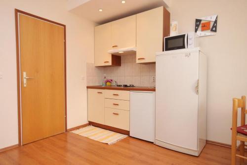 Apartment Mlini 8970c