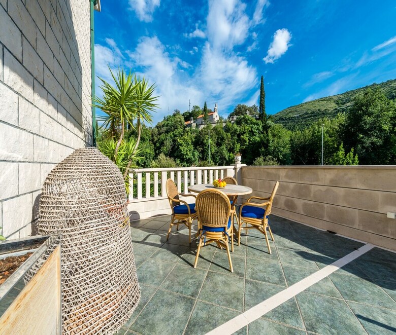 Apartamentos Guest House Dubelj