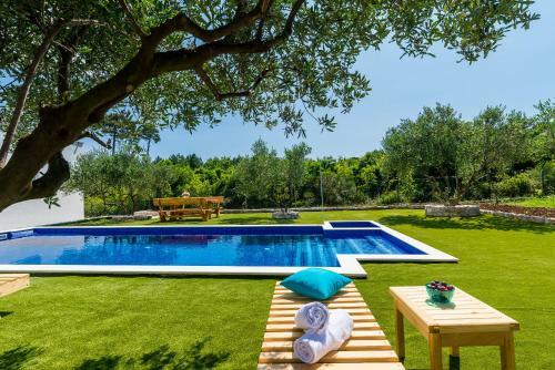 Villa Eco Food House