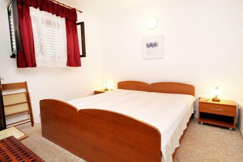 Apartments By The Sea Brgulje (molat) - 6243